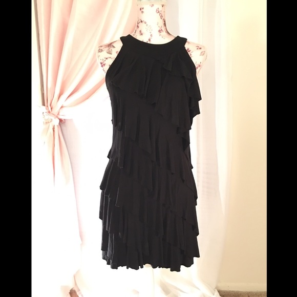 White House Black Market Dresses & Skirts - White House Black Market Flirty Little Black Dress
